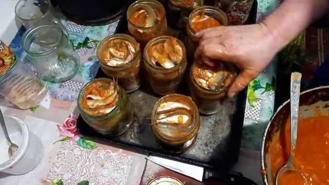 КОНСЕРВЫ НЕ ПОКУПАЮ - ГОТОВЛЮ САМ!!! ДОМАШНЯЯ КОНСЕРВА ИЗ РЕЧНОЙ РЫБЫ. УКЛЕЙКА БЕЗ АВТОКЛАВА!!! смотреть онлайн