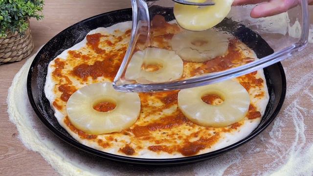 Pizza Hawaii: Die perfekte Kombination aus Schinken, Ananas und Käse! 🍍🍕 смотреть онлайн