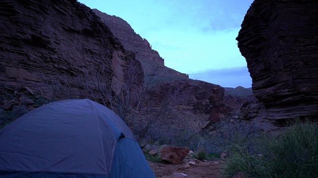 Backpacking Tonto Trail | Grand Canyon Arizona смотреть онлайн