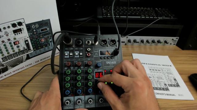 Interface de Áudio e Mesinha de Som TKL 04 canais. REVIEW COMPLETO смотреть онлайн