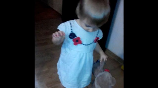 Дети на каблуках. На ЛАБУТЕНАХ пародия. от 4ipolinaTV ❤ смотреть онлайн