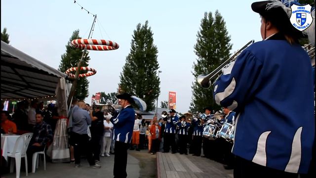 Freies Fanfarenkorps Alt-Laatzen e.V. 1991 beim Tag der Laatzener 2013 смотреть онлайн