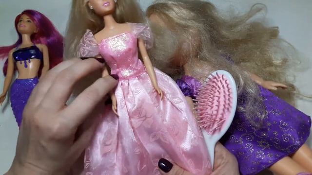 ASMR. АСМР жвачка. АСМР расчесывание волос. АСМР шепот. смотреть онлайн