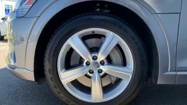 2019 Audi e-tron Premium Plus in Hyannis, MA 02601 смотреть онлайн