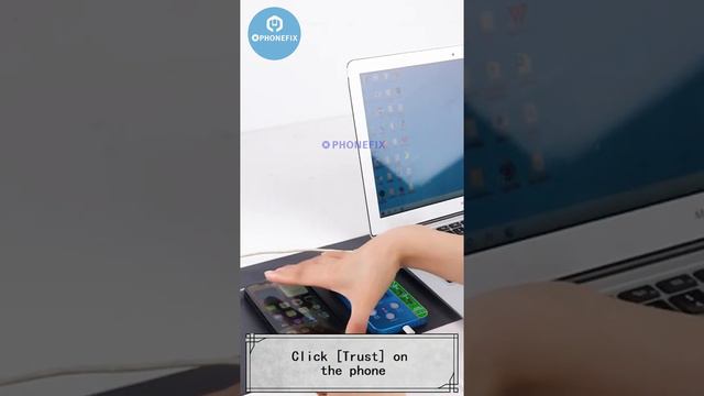 Restore iPhone 12 Pro Screen True Tone With JCID V1SE True Tone Repair Board смотреть онлайн
