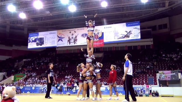 Ассоль Cheerleading Team Stunts смотреть онлайн