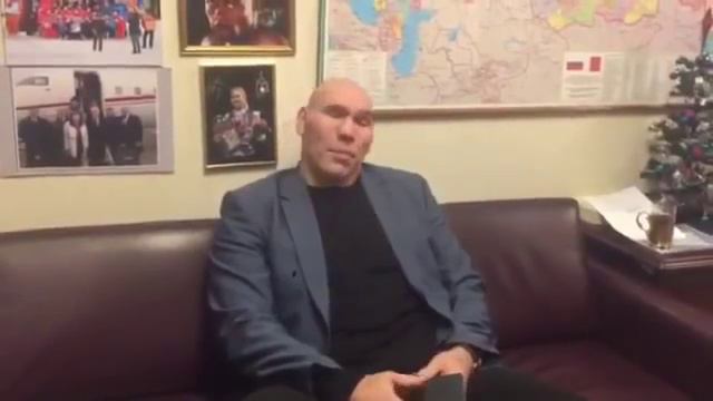 Николай Валуев - Поздравление Ансамблю Бабкины внуки с 5 летием смотреть онлайн
