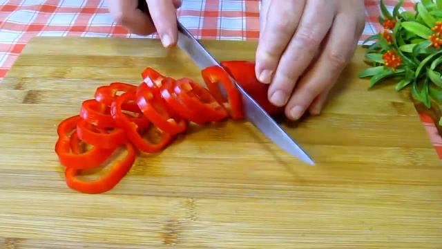 Самая вкусная и сочная рыба с овощами в духовке! На ужин просто отлично! смотреть онлайн