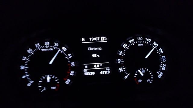 Skoda Rapid 1.6 TDI 105 HP 80-180 смотреть онлайн