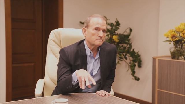 Медведчук: "Я понимаю людей, что вышли на Майдан" смотреть онлайн
