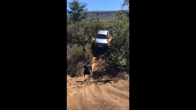 Amarok 4x4 Club - John Rock 4x4 – Into The Rough Stuff! (Part 3 of 3) смотреть онлайн