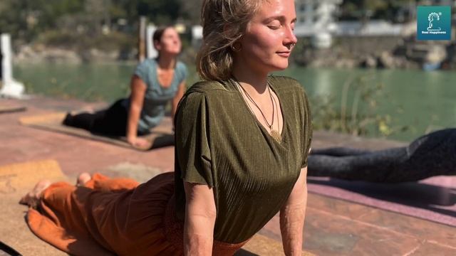Veronica Review - Meditation Teacher Training Course #meditation #teachertraining #india #rishikesh смотреть онлайн