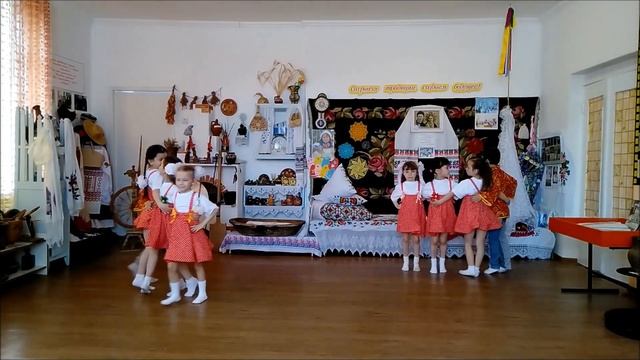МОУ ДО Каменский ДДЮТ Стилизованный русский народный танец "Вася-Василек" смотреть онлайн