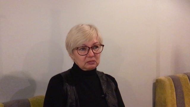 Чем наполнить жизнь на пенсии?/Подари радость людям. История Лоры. смотреть онлайн