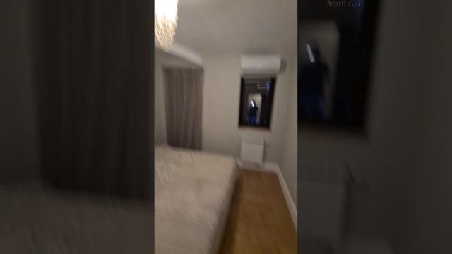 Обзор 2 этажного дома площадью 100м2! Overview of a 2-storey hose with an area of 100m2 смотреть онлайн