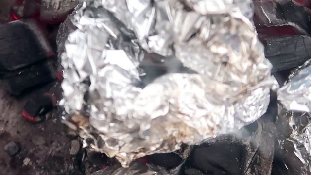 24 ЧАСА В ПАЛАТКЕ / СПРЯТАЛИСЬ НА ДАЧЕ смотреть онлайн