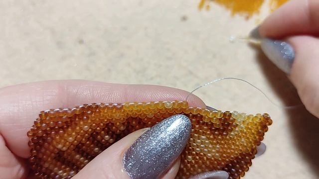 ?ДРАКОНЧИК ?. Кирпичное плетение. Часть 2/6. смотреть онлайн