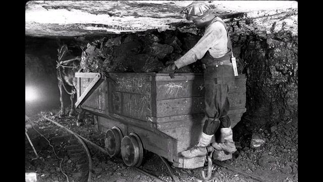 16 Tons (Tennessee Ernie Ford) Cover смотреть онлайн