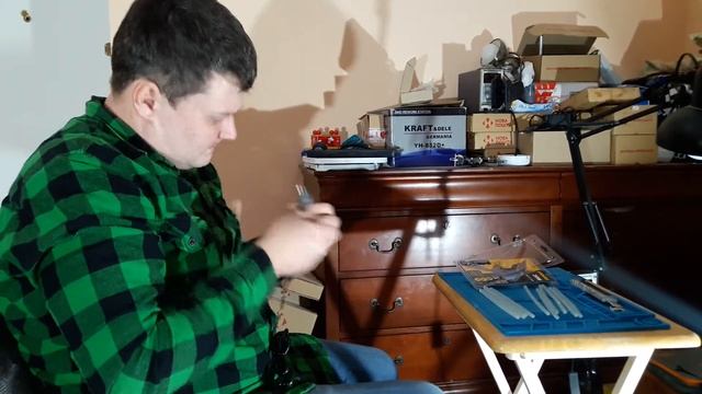 Sigma-2721061 (20W) - клеевой пистолет для использования термоклея смотреть онлайн