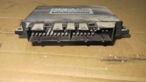 Блок управления парктрониками Мерседес 211 Е класс