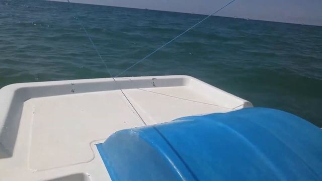 выходные на черном море п.г.т. Лазурное смотреть онлайн