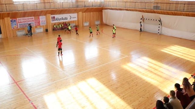 Шахтёр 2008-1 - Молния. Счёт 1:2. U-10. Junior league. Полный матч. 02.02.2019г. смотреть онлайн