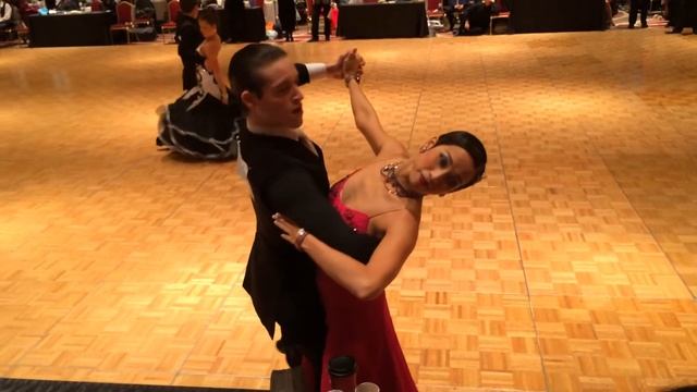 Arnold Dancesport Classic 2015 - Champ Smooth Tango смотреть онлайн