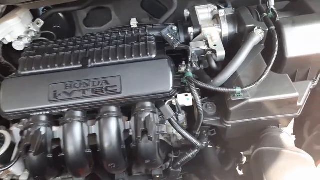 Honda HR-VVezel  L15Z6 1.5L i-VTEC SOHC Engine Sound  Rev