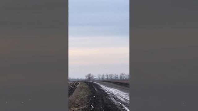 Войска России в 1км от Часов Яр смотреть онлайн