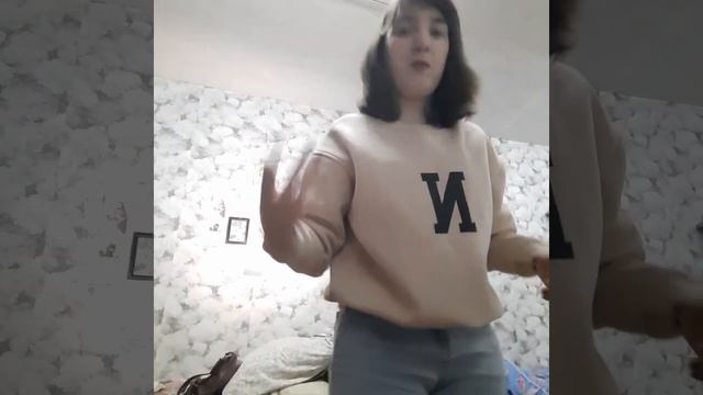 Вещи, которые я обязательно беру в поездку //Ночные сборы смотреть онлайн