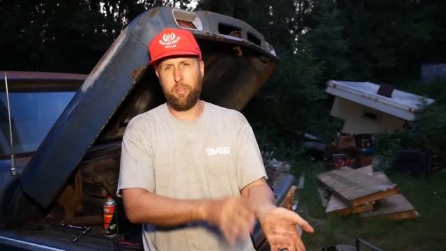 ABANDONED Chevy WILL IT RUN After 30 Years? - (bare engine!) смотреть онлайн