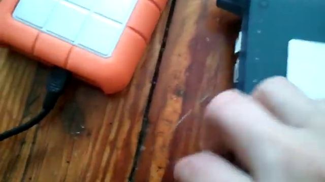 How To Super-slick Data Transfer Between a Bunch of Hard Drives. terabyte drives смотреть онлайн