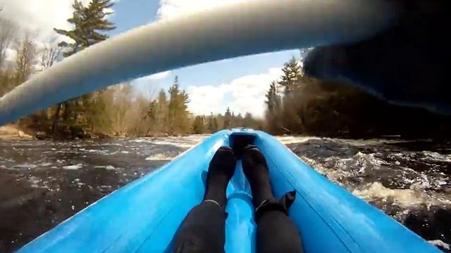 Class II-III rapids whitewater rafting on the Peshtigo смотреть онлайн