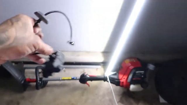 VW Jetta Fuel Door Stuck / Won't Open - FIXED! смотреть онлайн