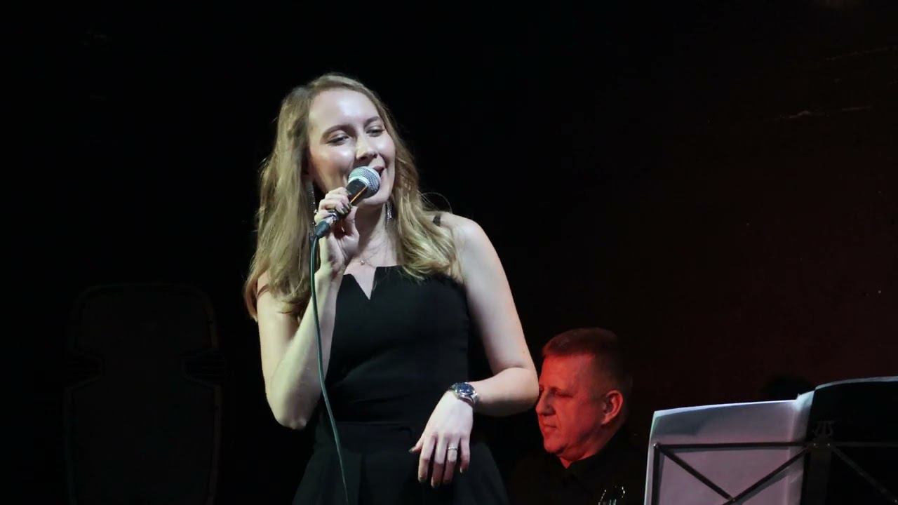 Юлиана Макарова и JazzMood "It Don't Mean A Thing (If It Ain't Got That Swing)" смотреть онлайн