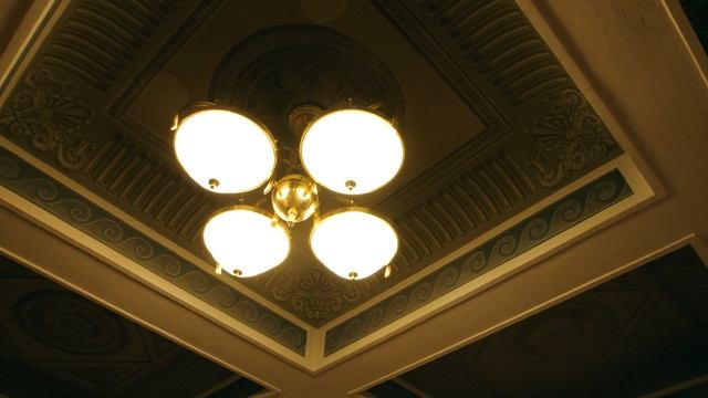 Северный речной вокзал. Экскурсия после реставрации смотреть онлайн