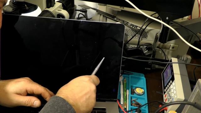 Macbook Pro A1707 Screen Bezel removal and Dustgate vs Heat Gun смотреть онлайн