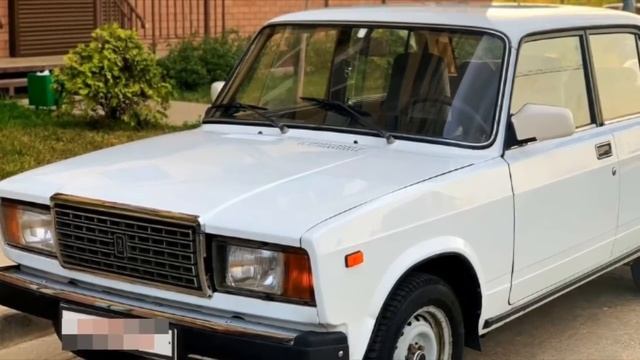 В чем было основное отличие ВАЗ-2105 от ВАЗ-2107? смотреть онлайн