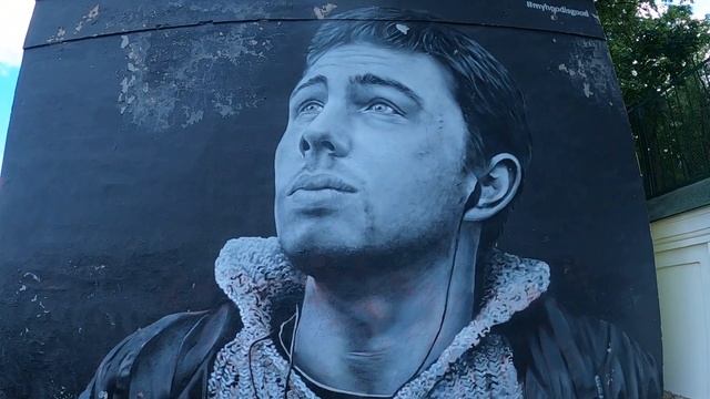 Граффити Сергею Бодрову. Санкт-Петербург. Брат смотреть онлайн