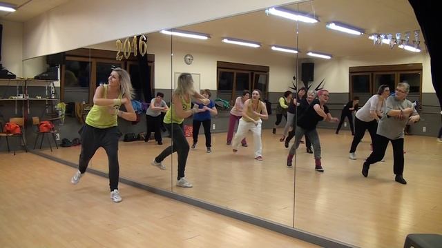 Zumba Gold - Rock-n-roll - Tina Turner - Proud Mary (Zumba à Liège)