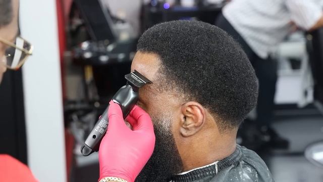 I CHANGED OG LIFE WITH A HAIRCUT ? LOW BALD TAPER/ AFRO/ FADED BEARD/ HAIRCUT TUTORIAL смотреть онлайн