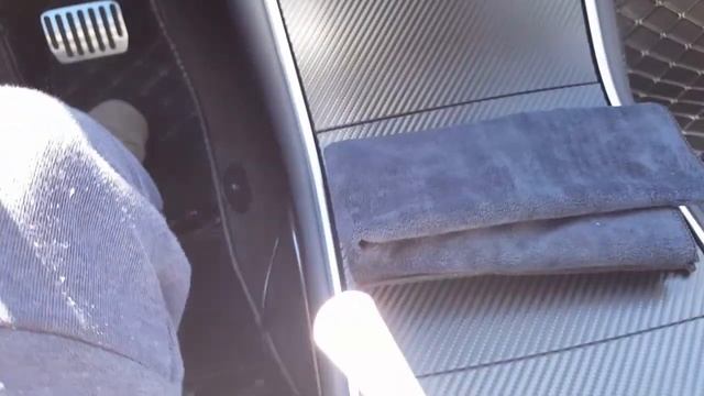 Tesla Model 3 How to Clean Interior Including Pillars Visors смотреть онлайн
