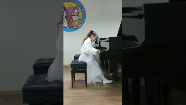 Николай Шейко "Прелюдия", Анатолий Лепин "Полька". Исполняет Николаева Алиса, 9 лет. смотреть онлайн