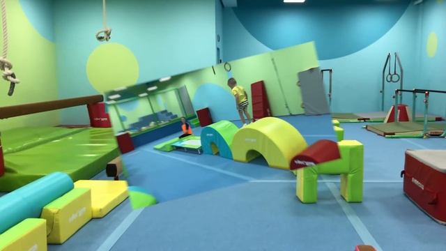 Еще одна тренировка по гимнастике | Children's gymnastics смотреть онлайн