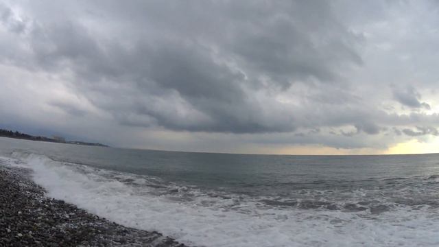 Прогулка по берегу моря в олимпийской деревне смотреть онлайн