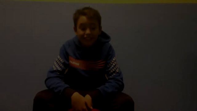 Erikson Fortæl Mig [OFFICIAL VIDEO] смотреть онлайн