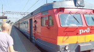 Электропоезд ЭД2Т 0009  Платформа Ленинский Проспект