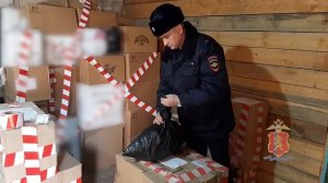 В Канске за хранение контрафактных сигарет на сумму свыше 3 млн рублей местный житель ожидает суда