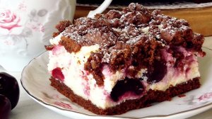 Творожно-шоколадный пирог с черешней!