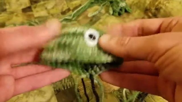 Crocheted Amigurumi Toy Spider Tutorial смотреть онлайн